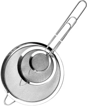 Avesteir 3 Stück Sieb Set 19/25/37 cm, Küchensieb Edelstahl, Poliert Metall Feinmaschiges Seiher mit Verstärktem Griff Perfekt zum Abtropfen Nudeln, Quinoa, Siebenr, Gemüse, Obst, Tee, Puderzucker