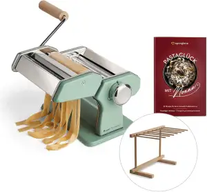 SPRINGLANE Manuelle Nudelmaschine Nonna, Edelstahl, Pastamaker inkl. Rezeptheft, Nudeltrockner & 3 Schneideaufsätze für Spaghetti, Lasagne, Tagliatelle - Mint
